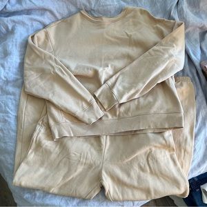 Girlfriend Collective Light Nude Sweat Set Size L